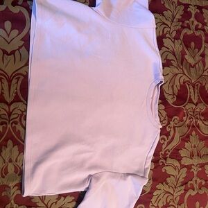 Women’s mid strict sweatshirt. Gently worn. In perfect condition.